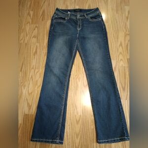 Nine West Jeans. "Annette" Mid Wash Blue. 8